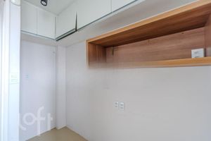 Image 18 - 284544