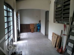Image 26 - 284600