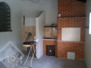 Image 20 - 284600