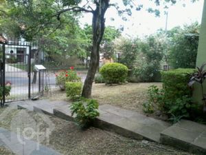 Image 16 - 284600