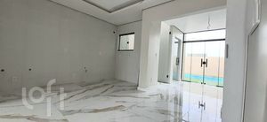 Image 3 - 284671