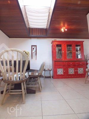 Image 26 - 284824