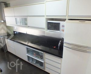 Image 8 - 284824
