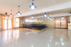 Image 25 - 284827