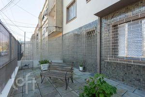 Image 18 - 284834