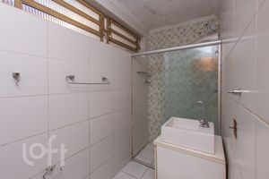 Image 21 - 284853