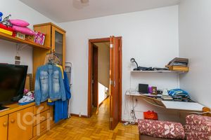 Image 11 - 284899