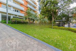 Image 37 - 285045