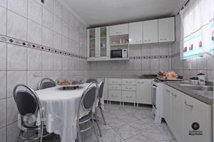 Image 11 - 285120