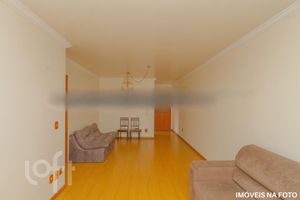 Image 4 - 285174