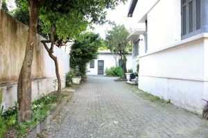 Image 13 - 285220
