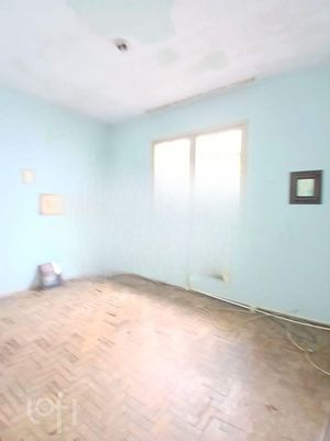 Image 30 - 285221