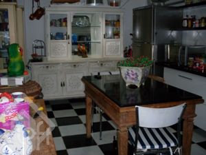 Image 7 - 285250