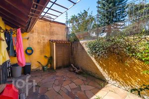 Image 35 - 285261