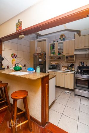 Image 25 - 285261