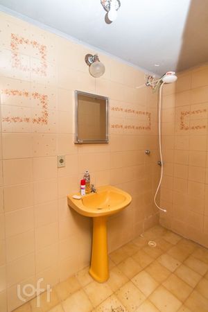 Image 35 - 285328
