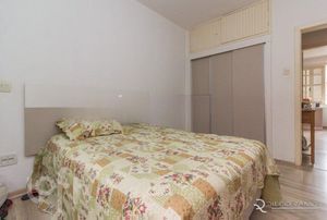 Image 3 - 285332