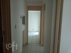 Image 18 - 285382