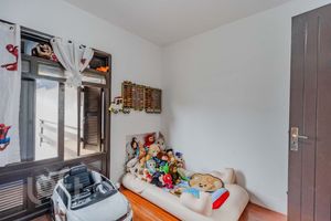 Image 11 - 285388