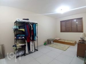 Image 42 - 285428