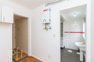Image 16 - 285538