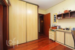 Image 23 - 285567