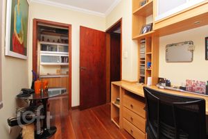 Image 33 - 285567