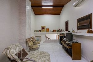 Image 11 - 285585