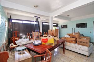 Image 20 - 285624