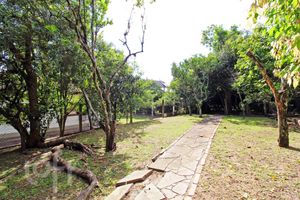 Image 29 - 285624
