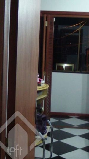 Image 15 - 285776