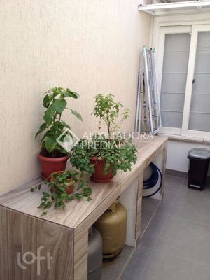 Image 17 - 285844