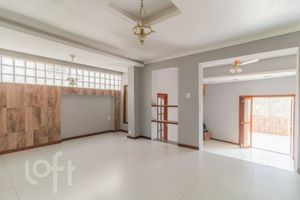 Image 42 - 285879