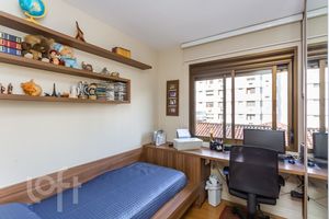Image 11 - 286252