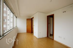 Image 14 - 286376