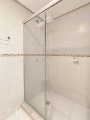 Image 19 - 286709
