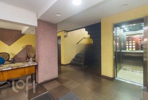 Image 32 - 286784