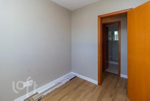 Image 4 - 287101