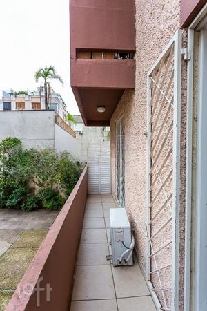 Image 10 - 287296