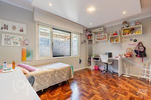 Image 19 - 287318