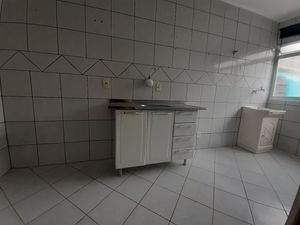 Image 13 - 288174