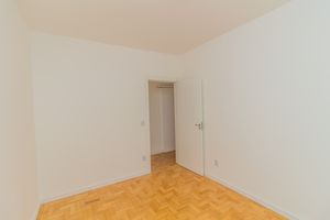 Image 16 - 288182