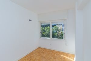 Image 19 - 288182