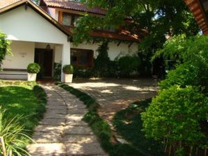Image 1 - 2882