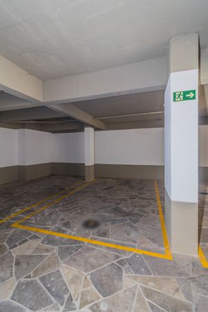 Image 21 - 288255