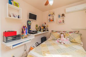Image 14 - 288435