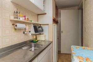 Image 9 - 288617
