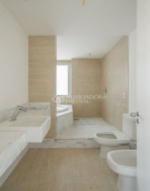 Image 18 - 288944