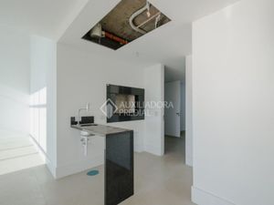 Image 6 - 288944