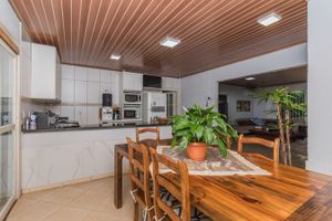 Image 24 - 289011